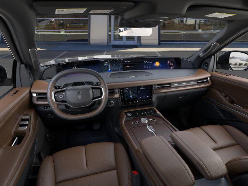 new 2025 Lincoln Navigator car, priced at $103,345