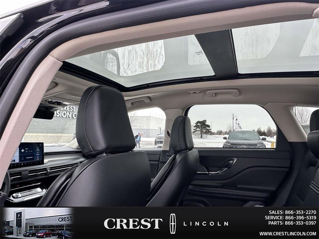 used 2023 Lincoln Corsair car, priced at $30,916