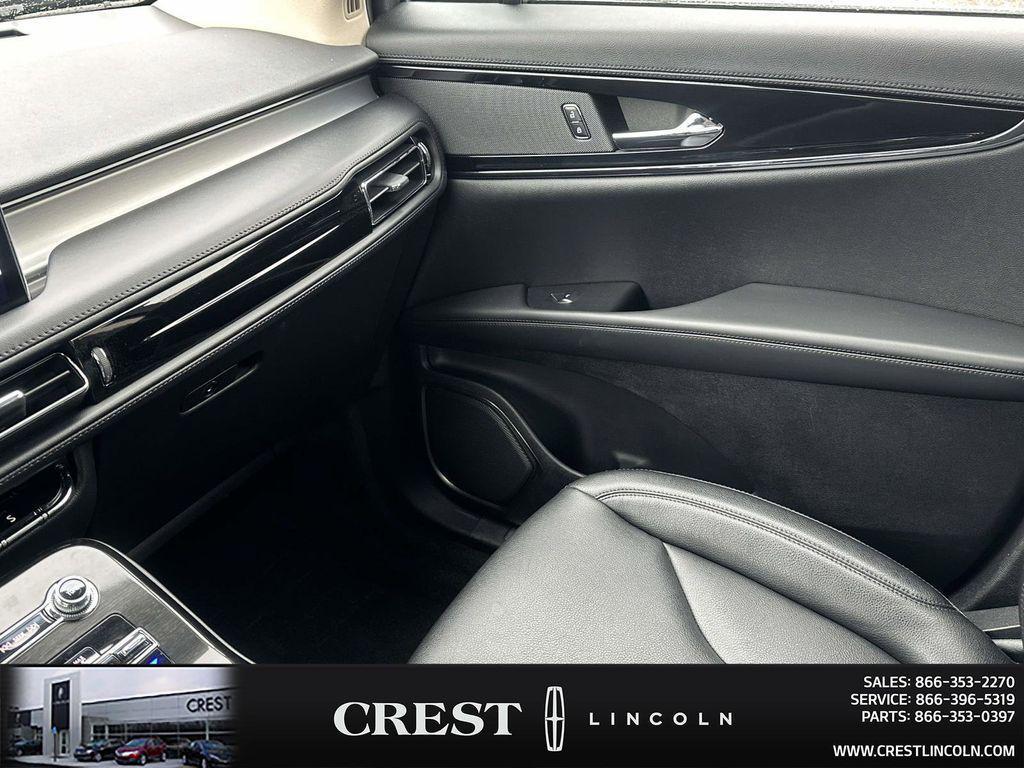 used 2023 Lincoln Nautilus car, priced at $32,819