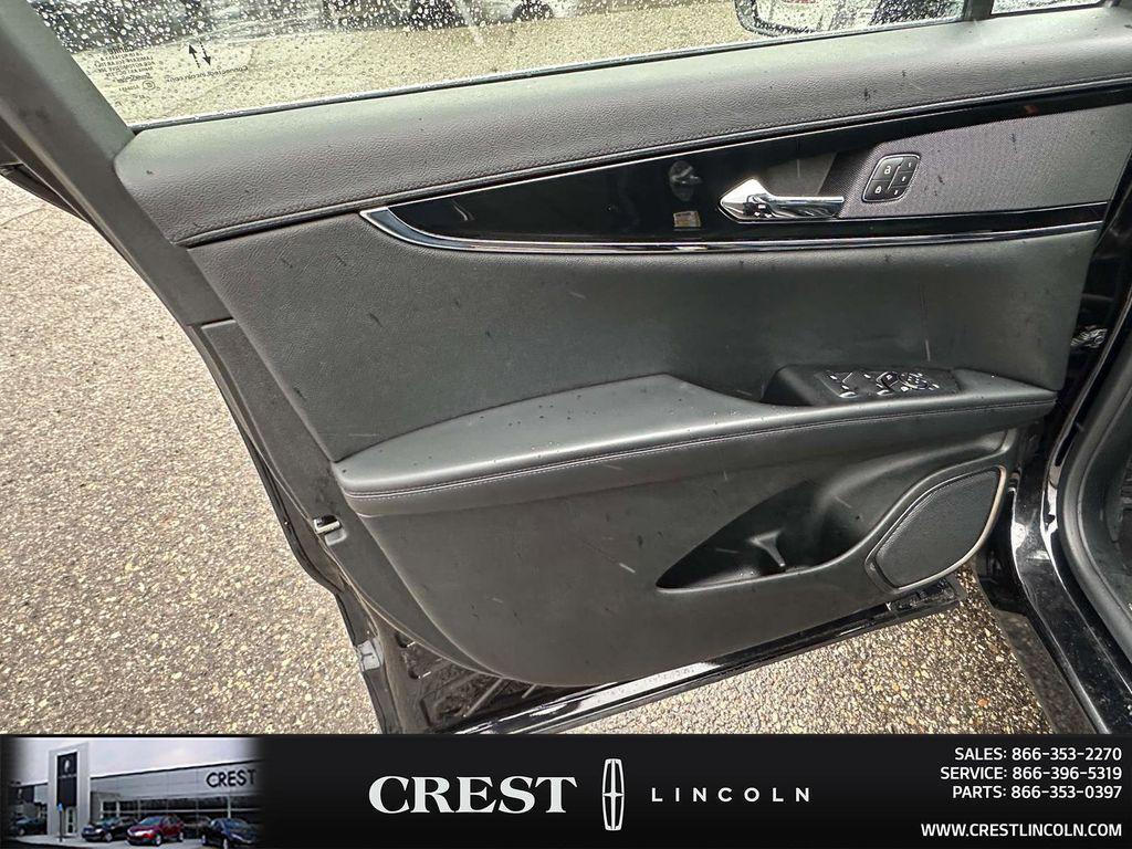 used 2023 Lincoln Nautilus car, priced at $32,819