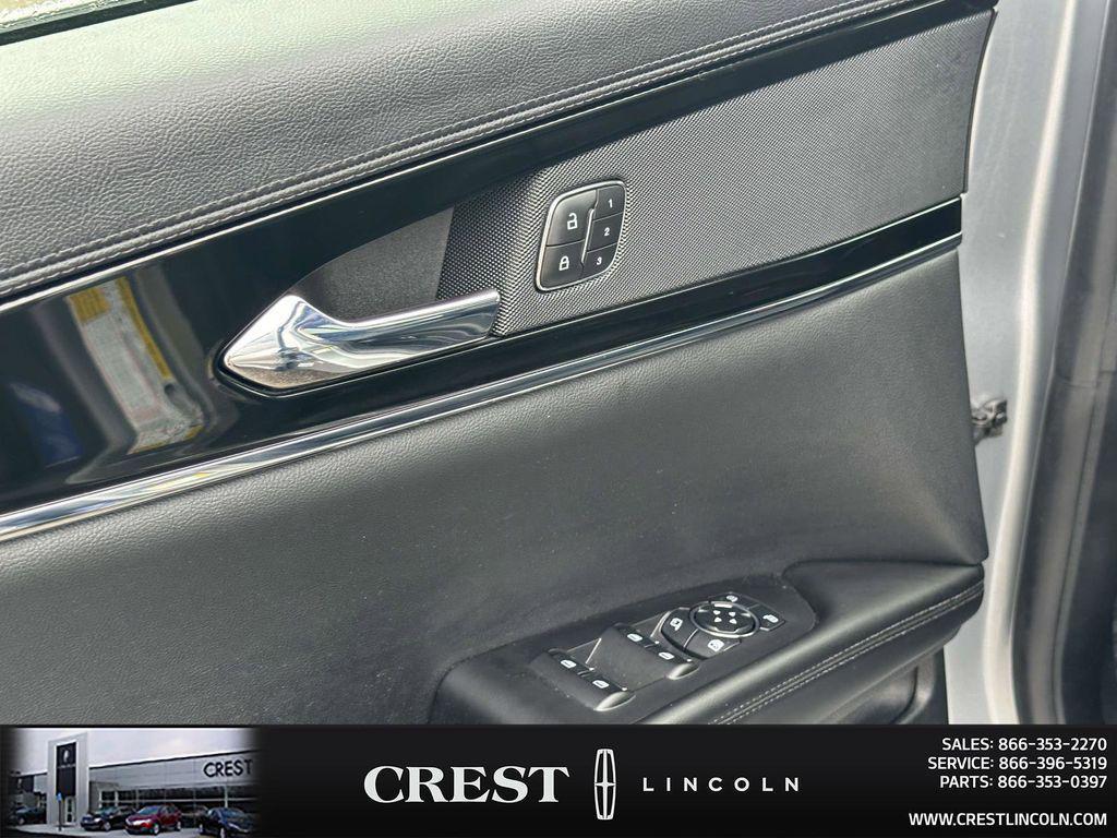 used 2023 Lincoln Nautilus car, priced at $37,592