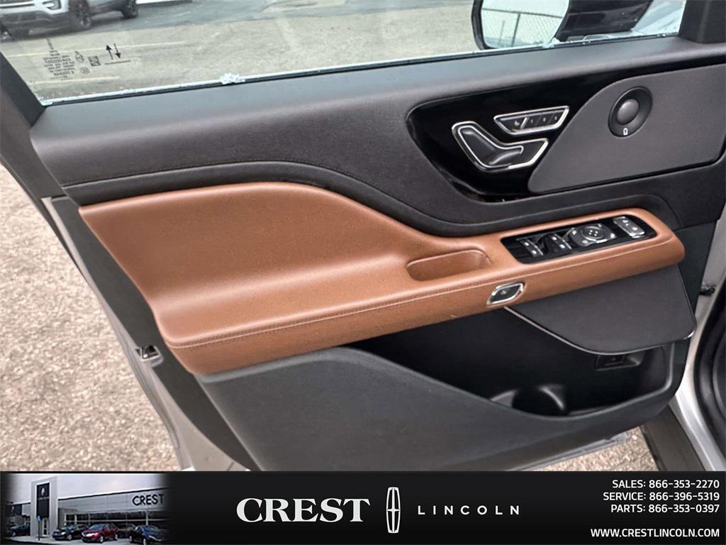 used 2023 Lincoln Aviator car, priced at $46,881