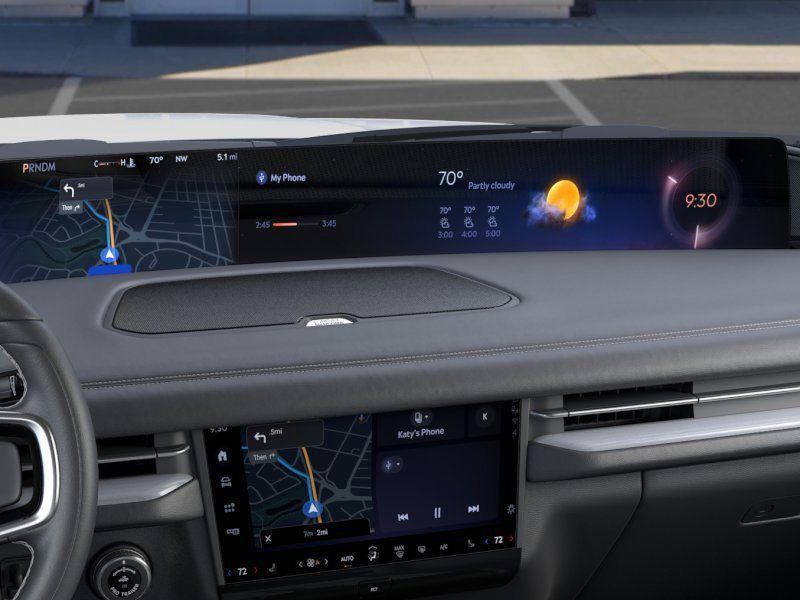 new 2026 Lincoln Navigator car, priced at $109,505