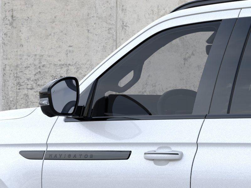new 2026 Lincoln Navigator car, priced at $110,175