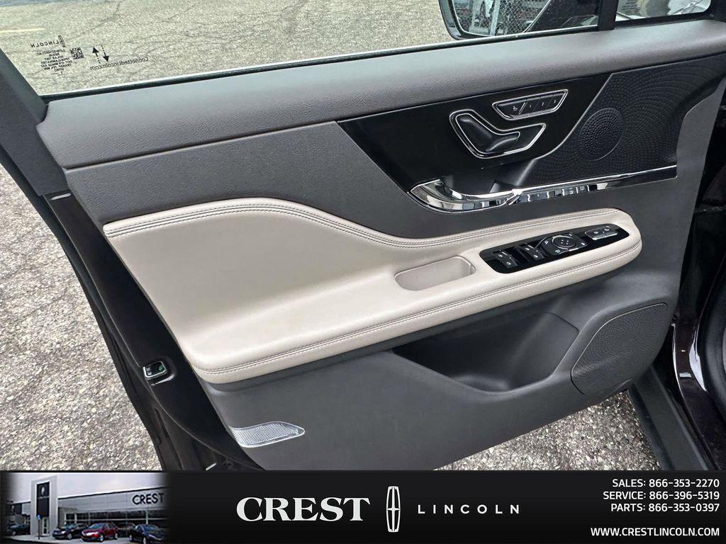 used 2023 Lincoln Corsair car, priced at $34,499