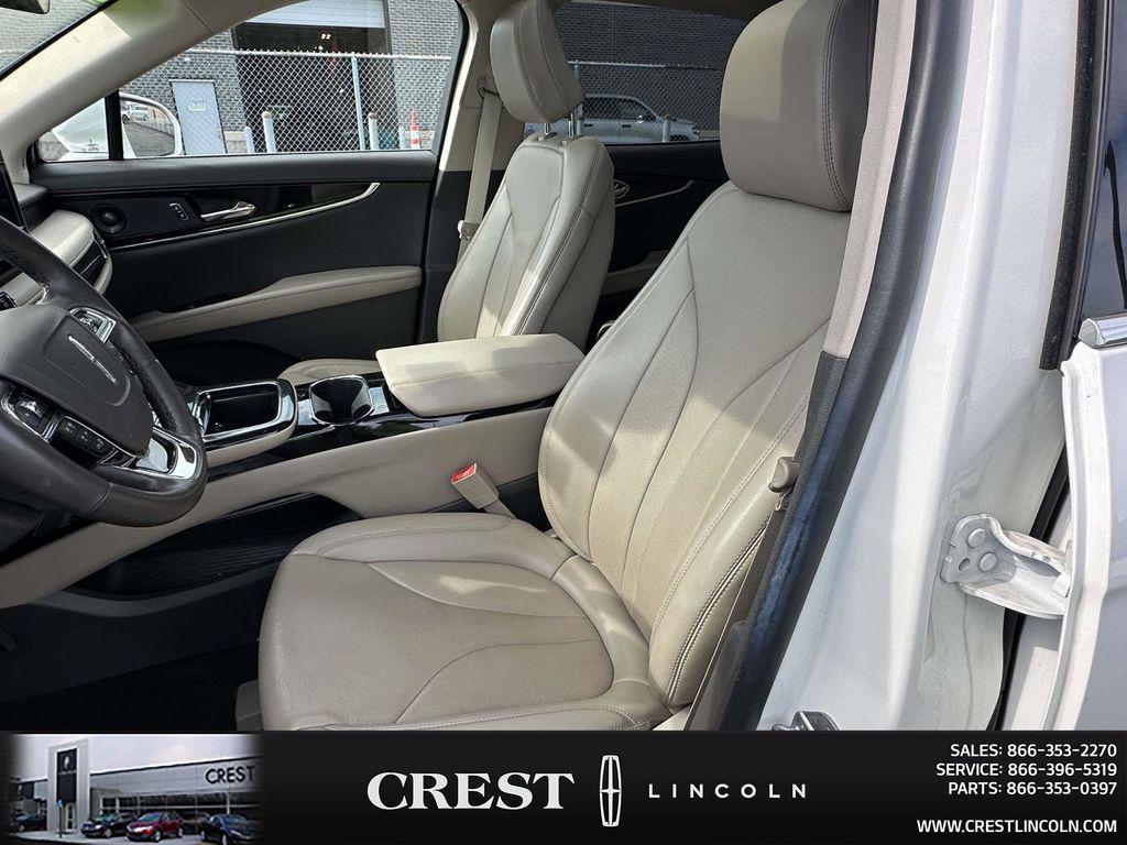 used 2023 Lincoln Nautilus car, priced at $38,999
