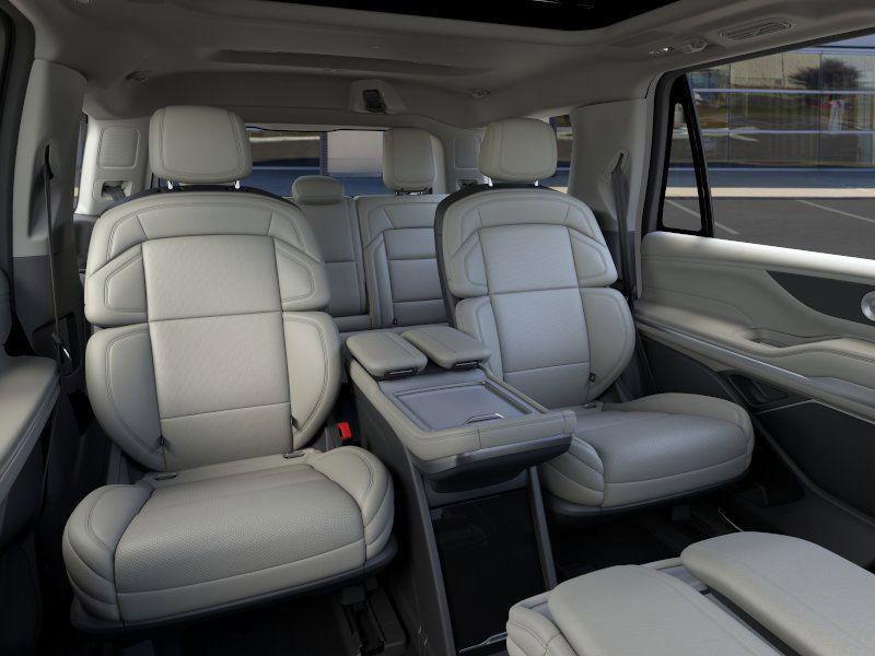 new 2026 Lincoln Navigator car, priced at $113,250