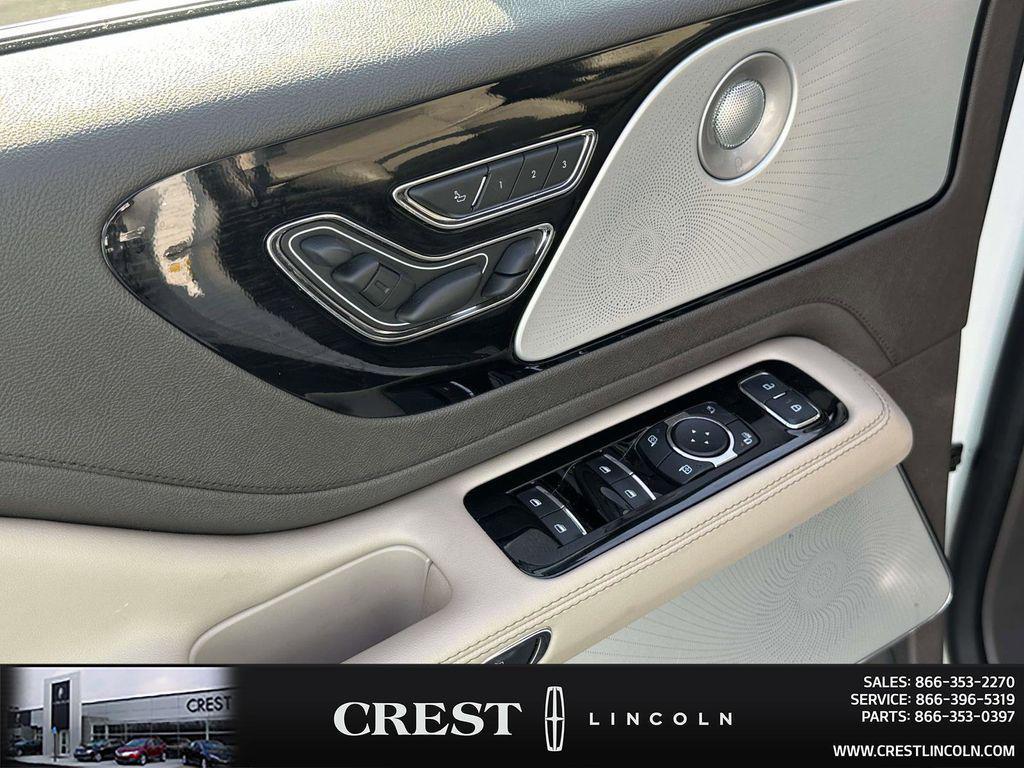 used 2023 Lincoln Aviator car, priced at $44,987