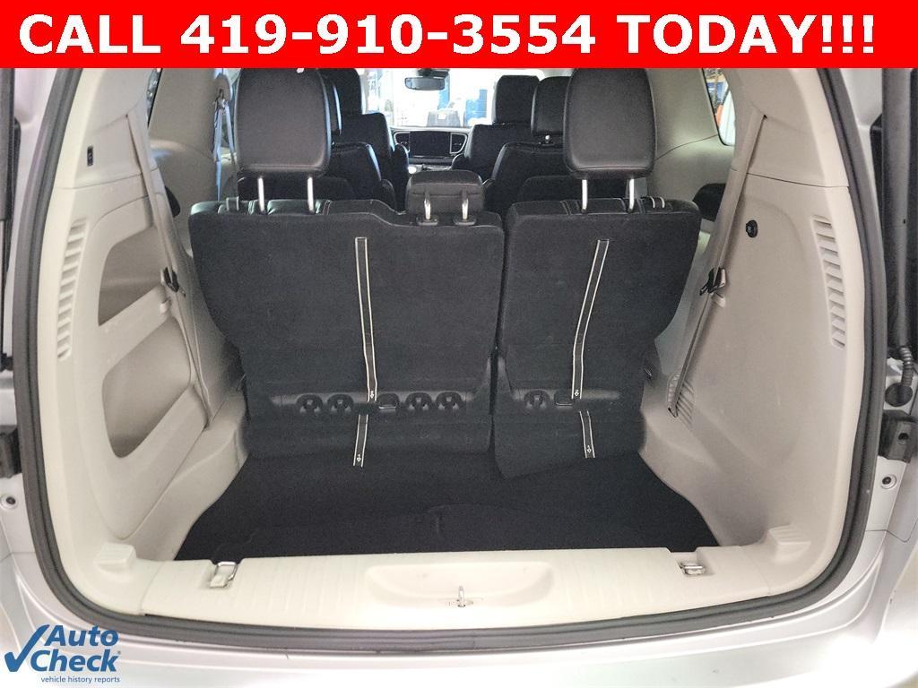 used 2024 Chrysler Pacifica car, priced at $26,750