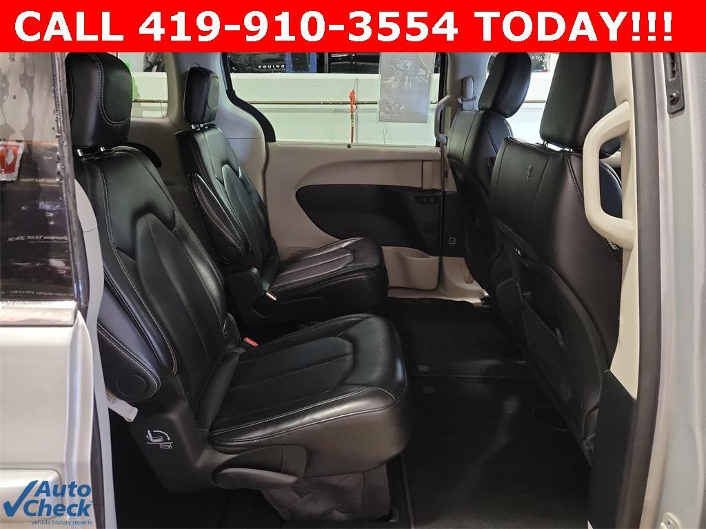 used 2024 Chrysler Pacifica car, priced at $26,750
