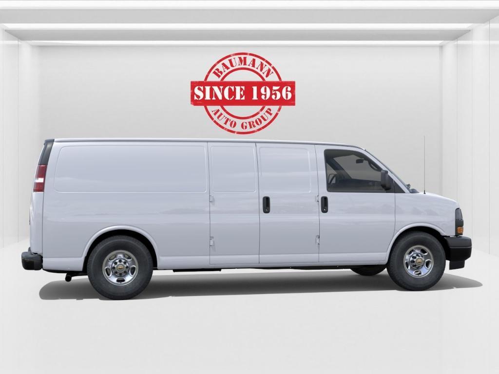 new 2026 Chevrolet Express 2500 car