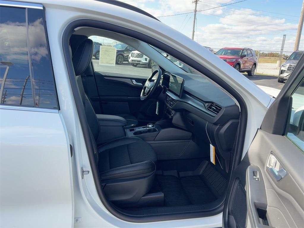 new 2026 Ford Escape car, priced at $35,999
