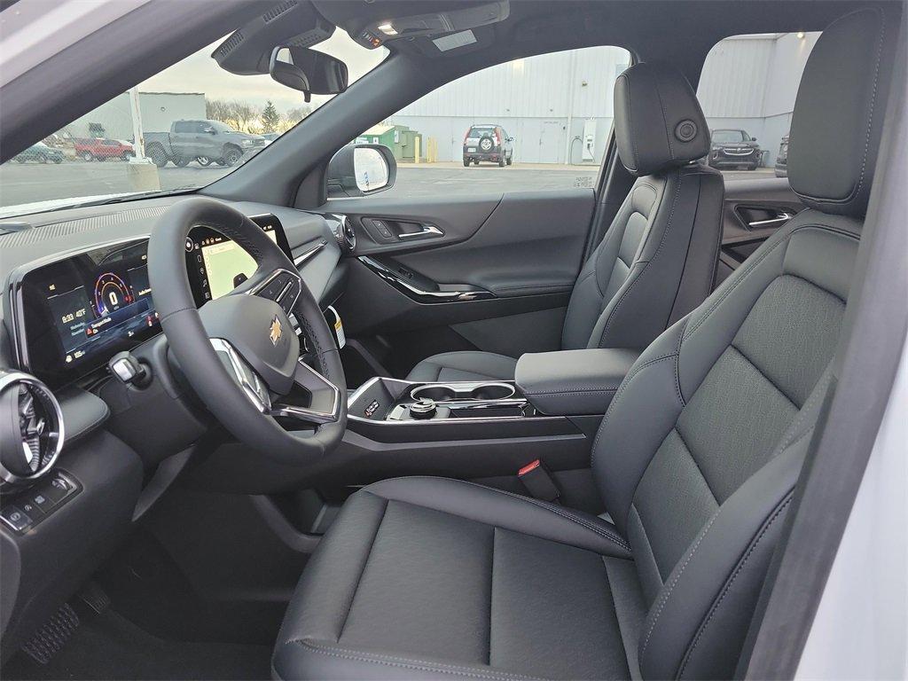 new 2026 Chevrolet Equinox car, priced at $33,365