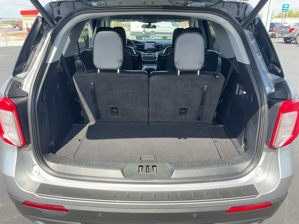 used 2022 Ford Explorer car, priced at $27,592