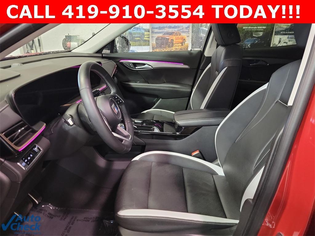 used 2025 Buick Envision car, priced at $29,541