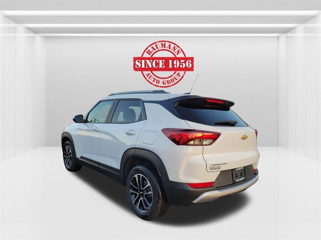 used 2025 Chevrolet TrailBlazer car, priced at $22,000