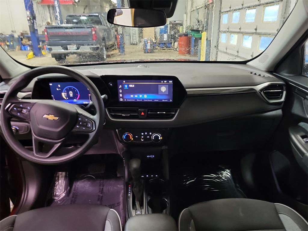 used 2025 Chevrolet TrailBlazer car, priced at $22,500