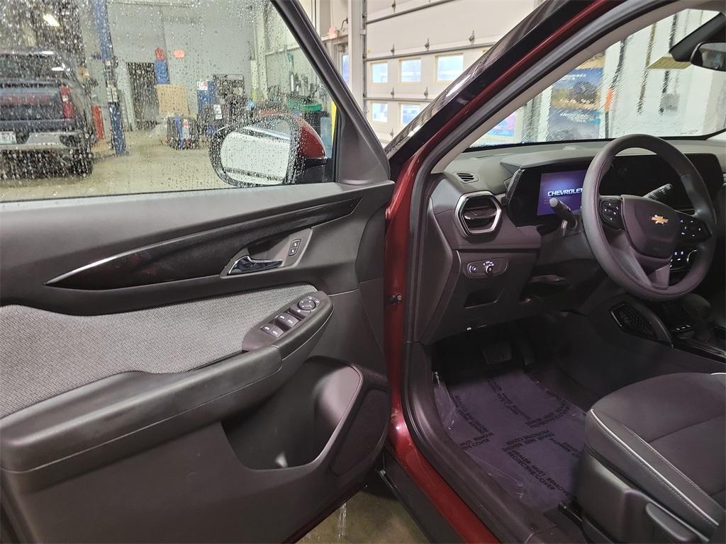 used 2025 Chevrolet TrailBlazer car, priced at $22,500