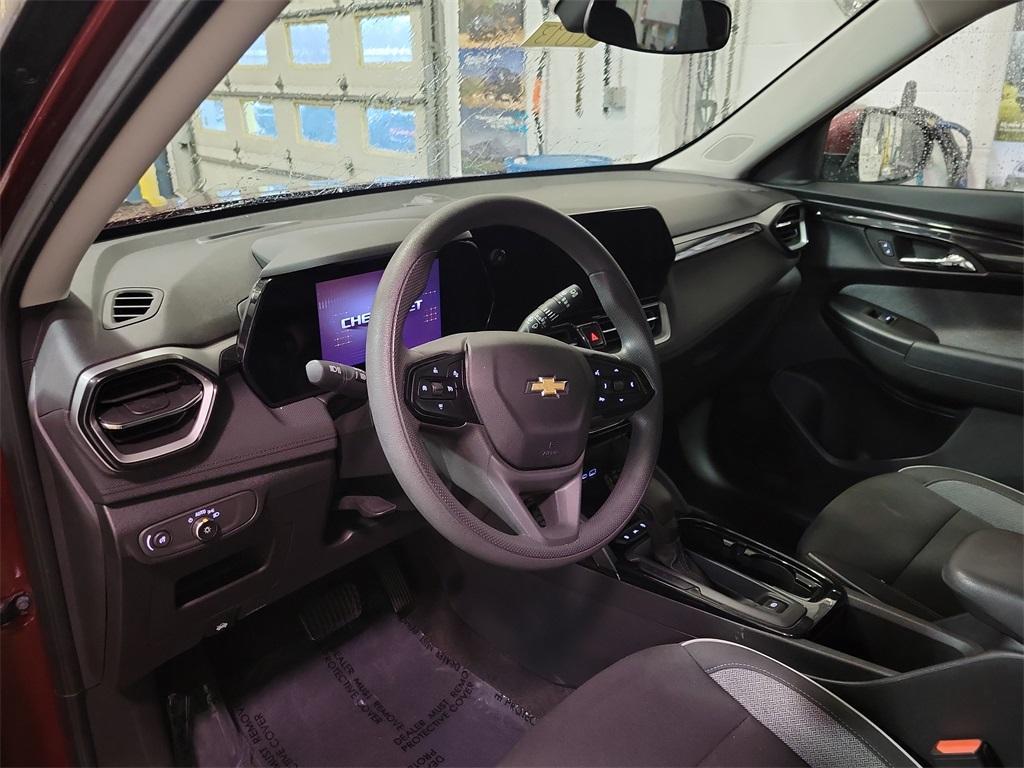 used 2025 Chevrolet TrailBlazer car, priced at $22,500