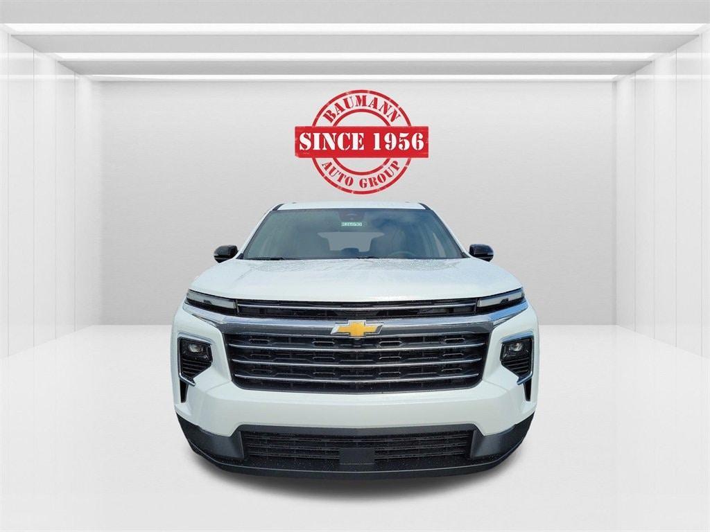 new 2026 Chevrolet Traverse car, priced at $40,605