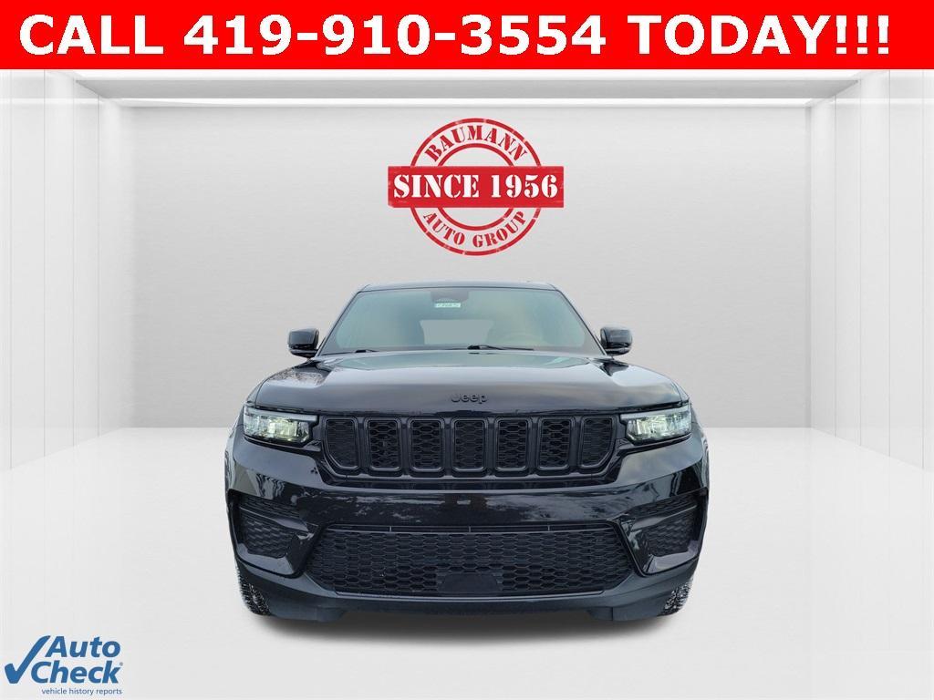 used 2023 Jeep Grand Cherokee car, priced at $32,500