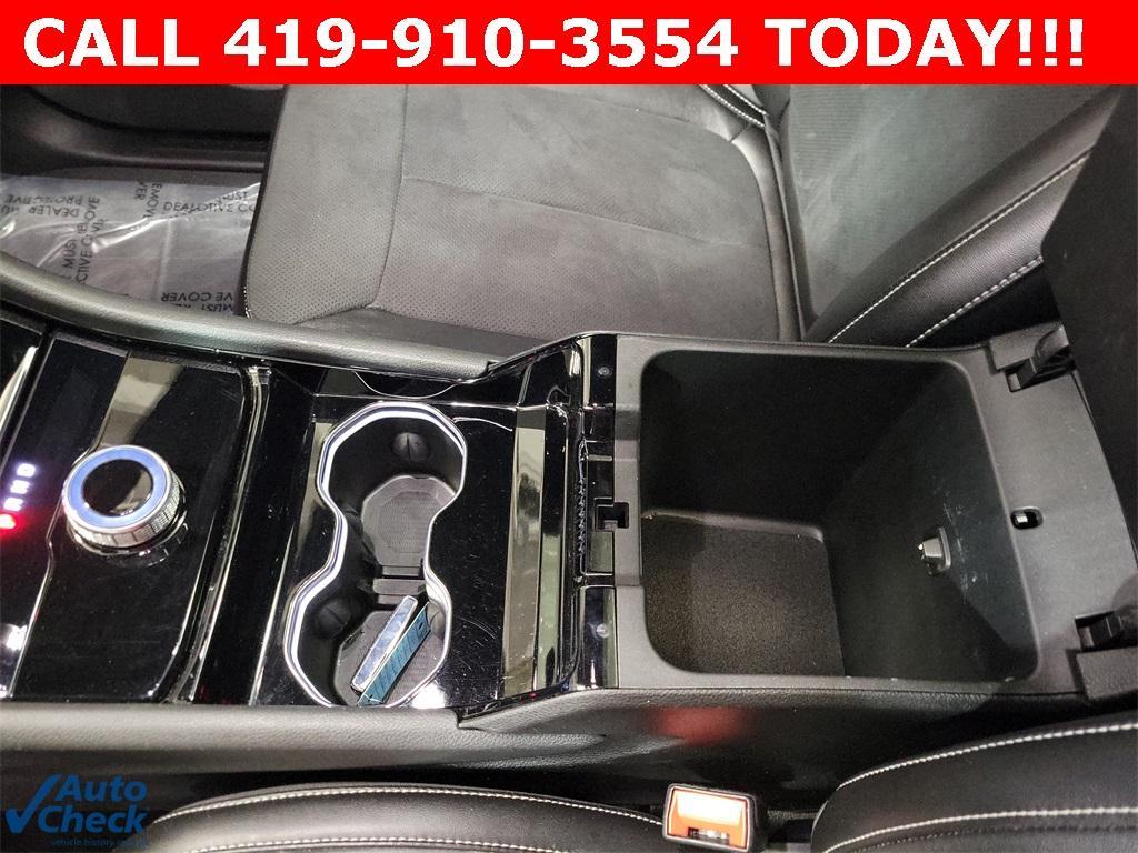 used 2023 Jeep Grand Cherokee car, priced at $32,500