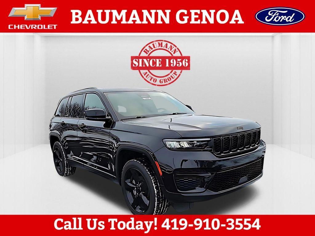 used 2023 Jeep Grand Cherokee car, priced at $31,800