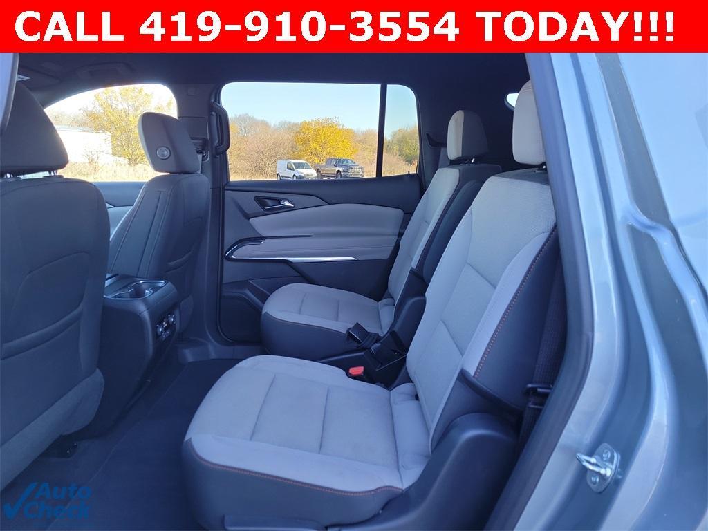 used 2025 Chevrolet Traverse car, priced at $36,000