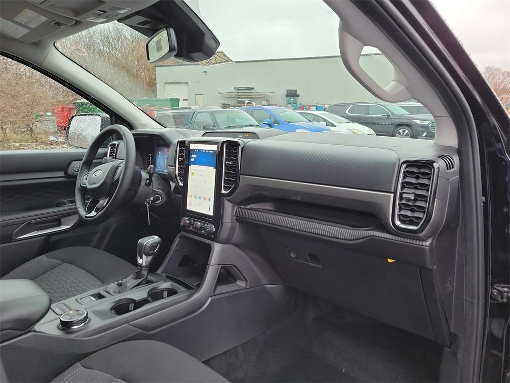 new 2025 Ford Ranger car, priced at $39,428