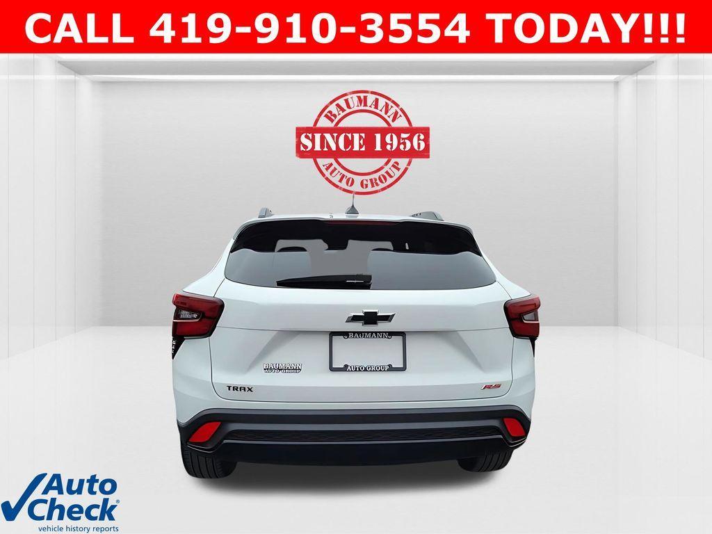 used 2024 Chevrolet Trax car, priced at $21,700