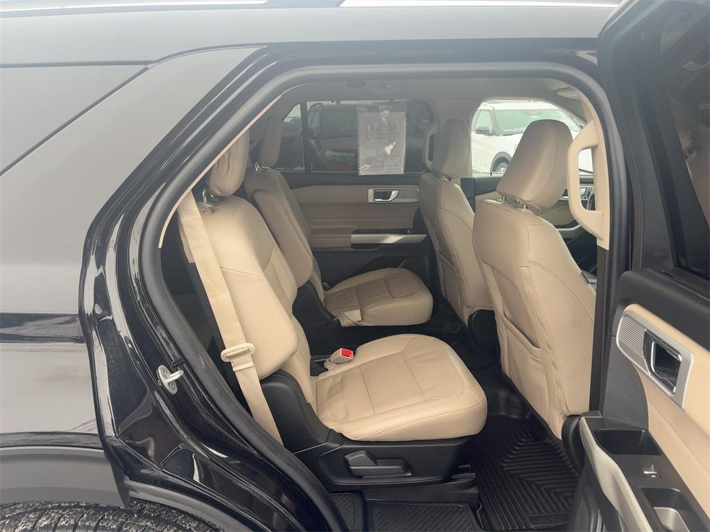 used 2022 Ford Explorer car, priced at $28,087