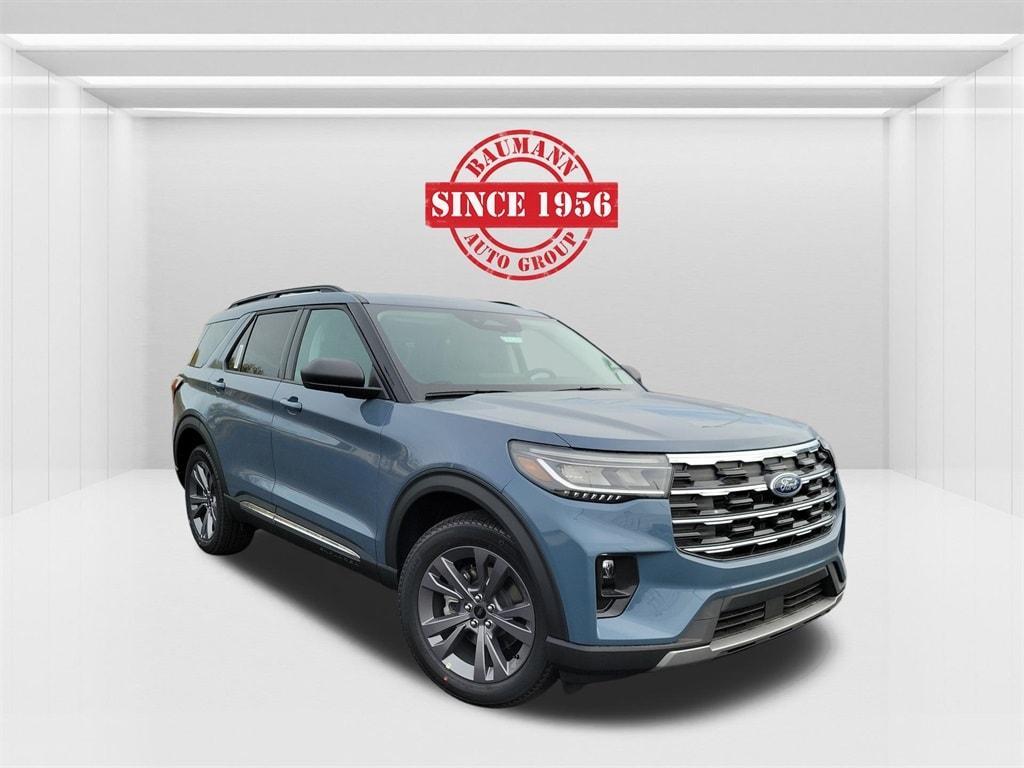 new 2025 Ford Explorer car, priced at $47,600