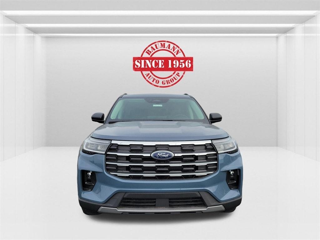 new 2025 Ford Explorer car, priced at $47,600