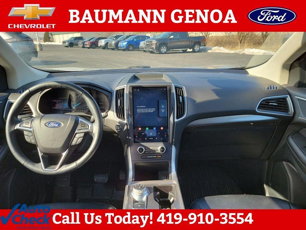 used 2023 Ford Edge car, priced at $28,000