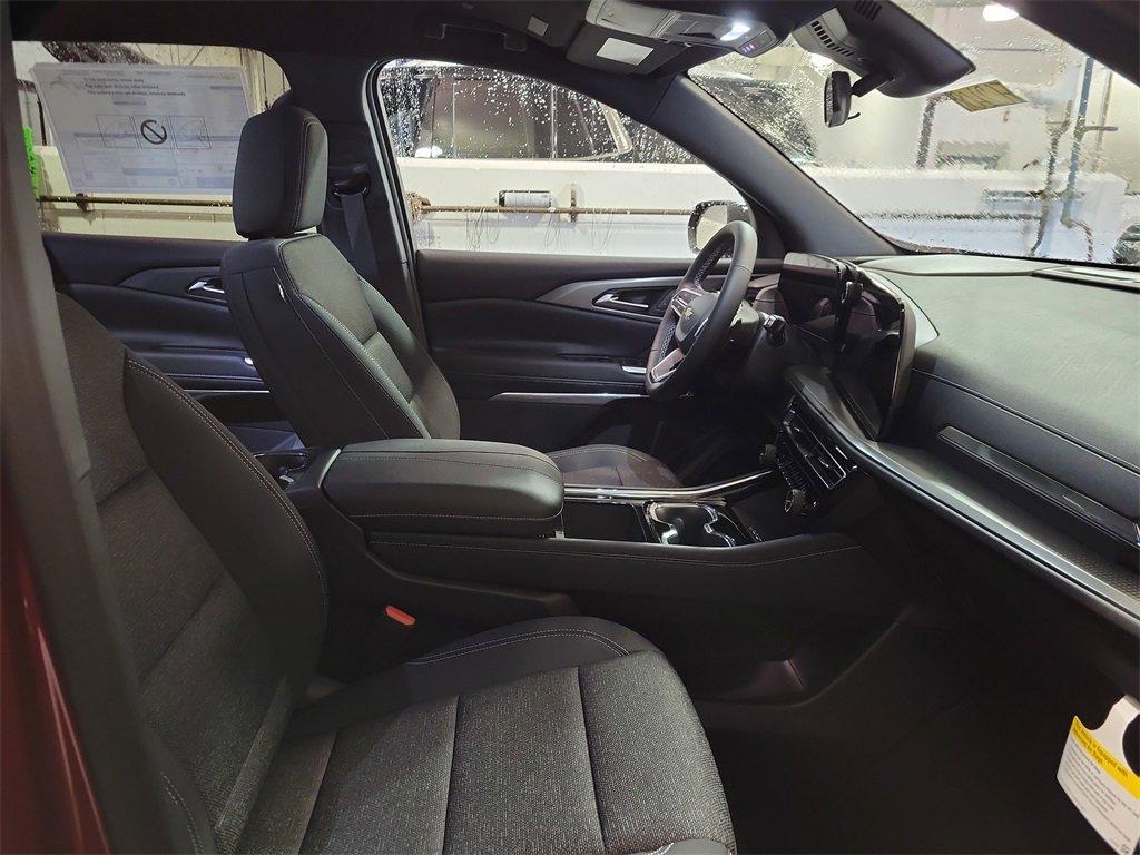 new 2026 Chevrolet Traverse car, priced at $41,056