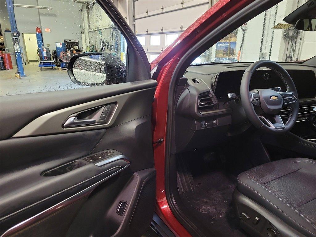 new 2026 Chevrolet Traverse car, priced at $41,056