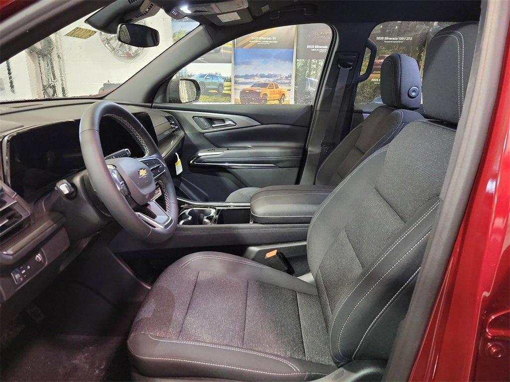 new 2026 Chevrolet Traverse car, priced at $41,056