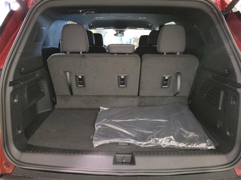 new 2026 Chevrolet Traverse car, priced at $41,056