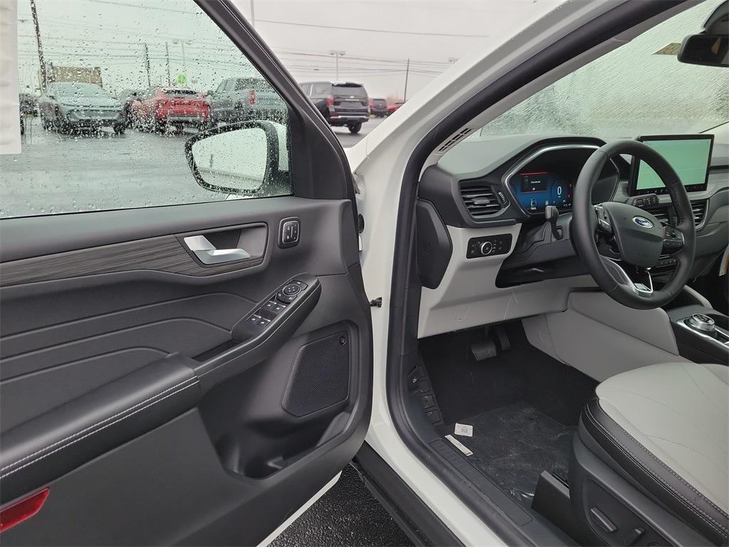 new 2026 Ford Escape car, priced at $39,184