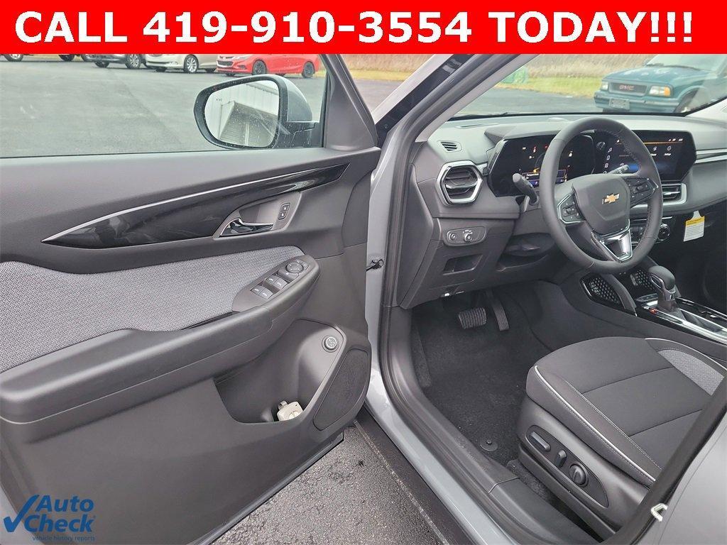 new 2026 Chevrolet TrailBlazer car, priced at $28,656