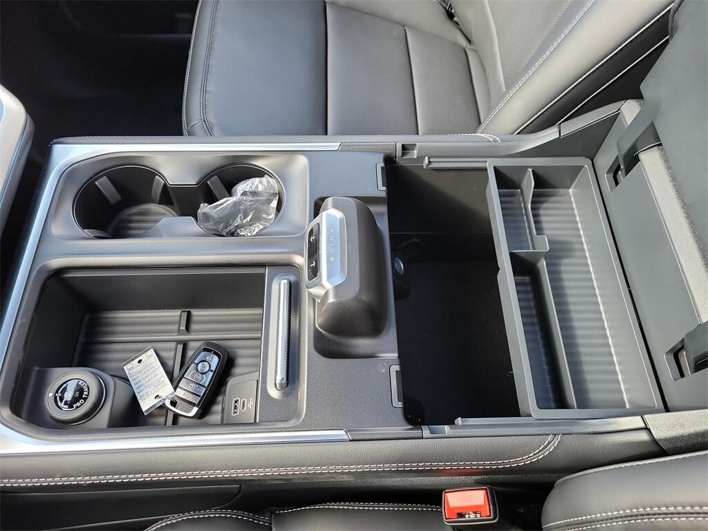 new 2026 Ford Expedition car, priced at $89,890