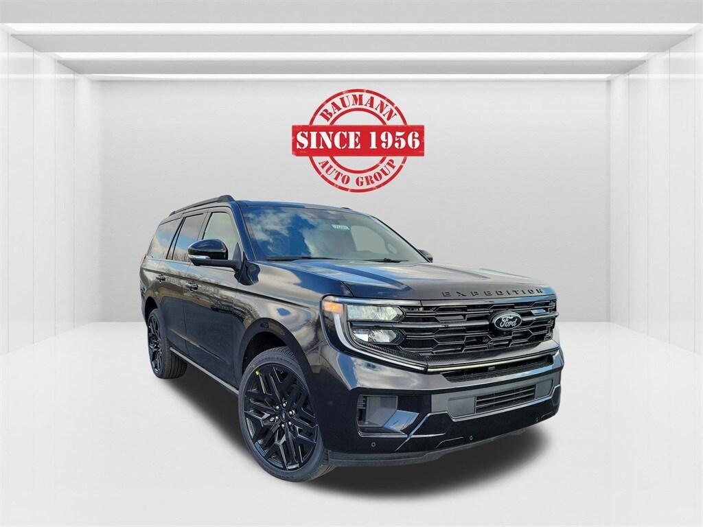 new 2026 Ford Expedition car, priced at $89,890