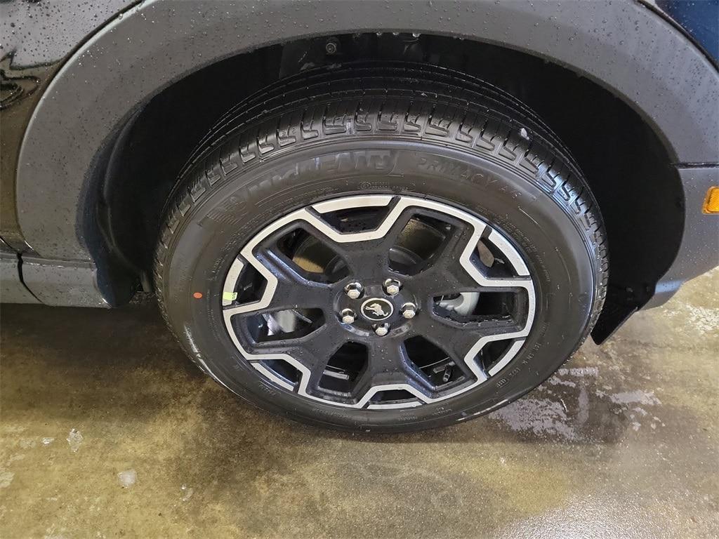 new 2025 Ford Bronco Sport car, priced at $36,373