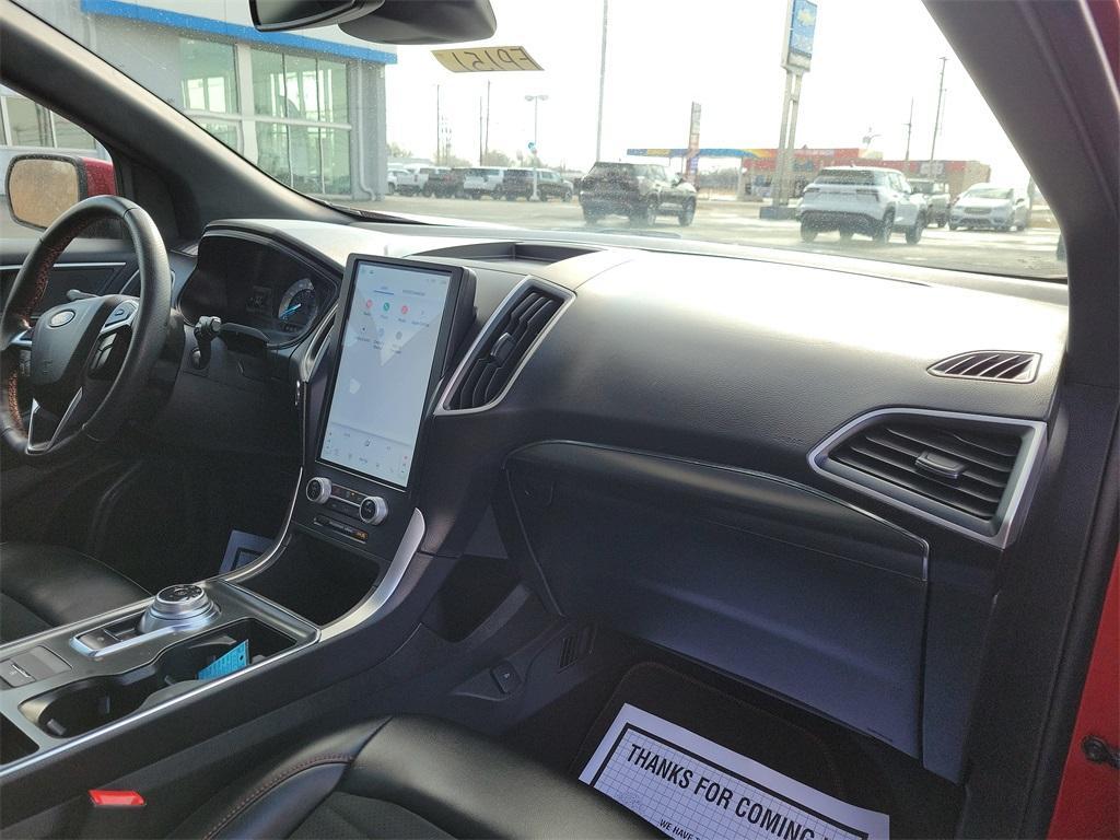 used 2023 Ford Edge car, priced at $29,356