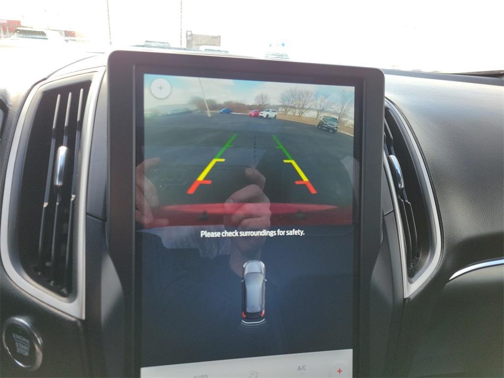 used 2023 Ford Edge car, priced at $29,356