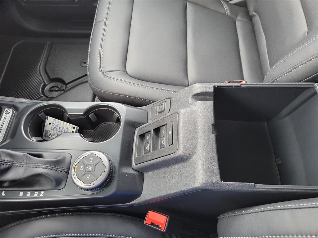 new 2025 Ford Bronco car, priced at $47,456