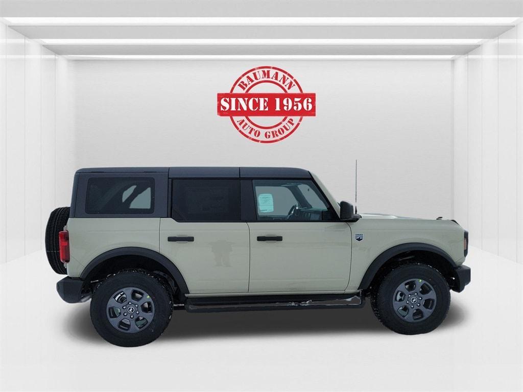 new 2025 Ford Bronco car, priced at $47,456