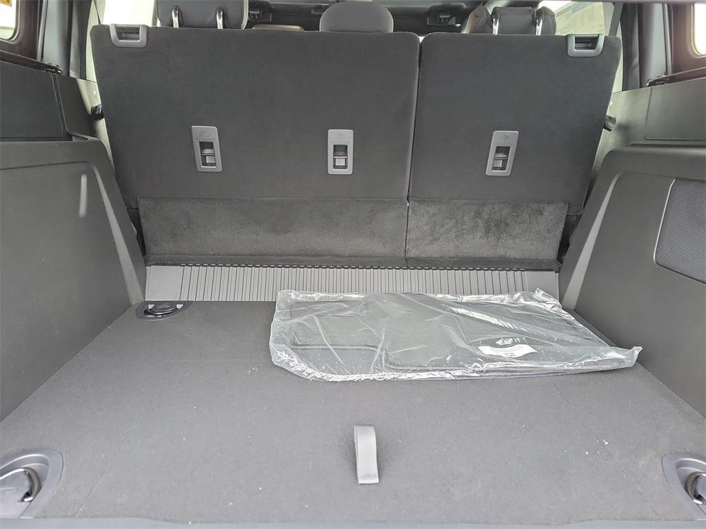 new 2025 Ford Bronco car, priced at $45,579