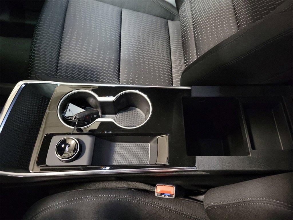 new 2026 Chevrolet Equinox car, priced at $31,255