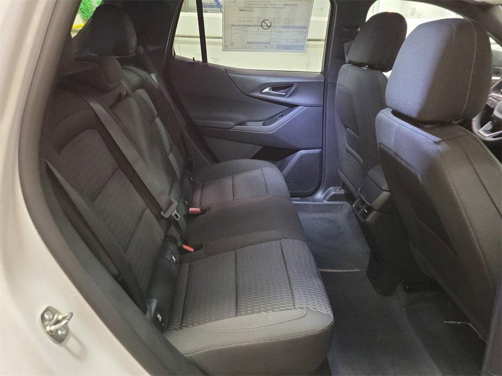 new 2026 Chevrolet Equinox car, priced at $31,255